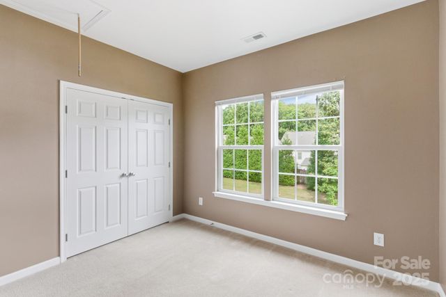 7718 Wiltshire Ridge Road, Charlotte, NC 28269
