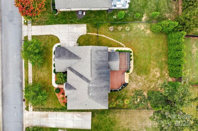 7718 Wiltshire Ridge Road, Charlotte, NC 28269
