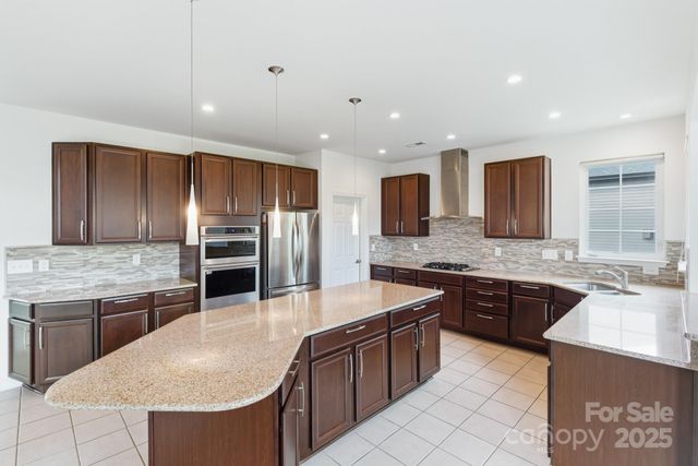 7718 Wiltshire Ridge Road, Charlotte, NC 28269