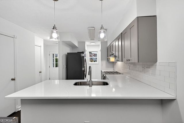 6716 Colchester Place, Norcross, GA 30093