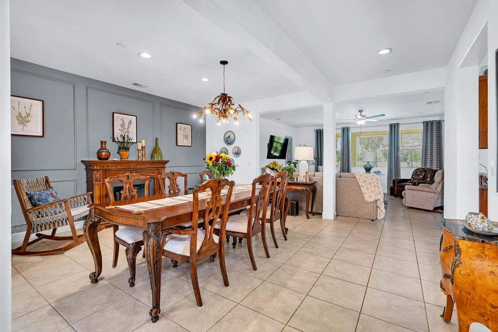 Image 10 of property listing at 13020 Ridgewood Way, Chowchilla, CA 93610