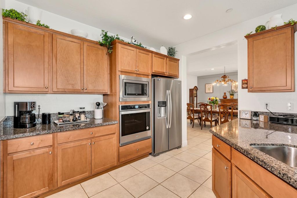 Image 23 of property listing at 13020 Ridgewood Way, Chowchilla, CA 93610
