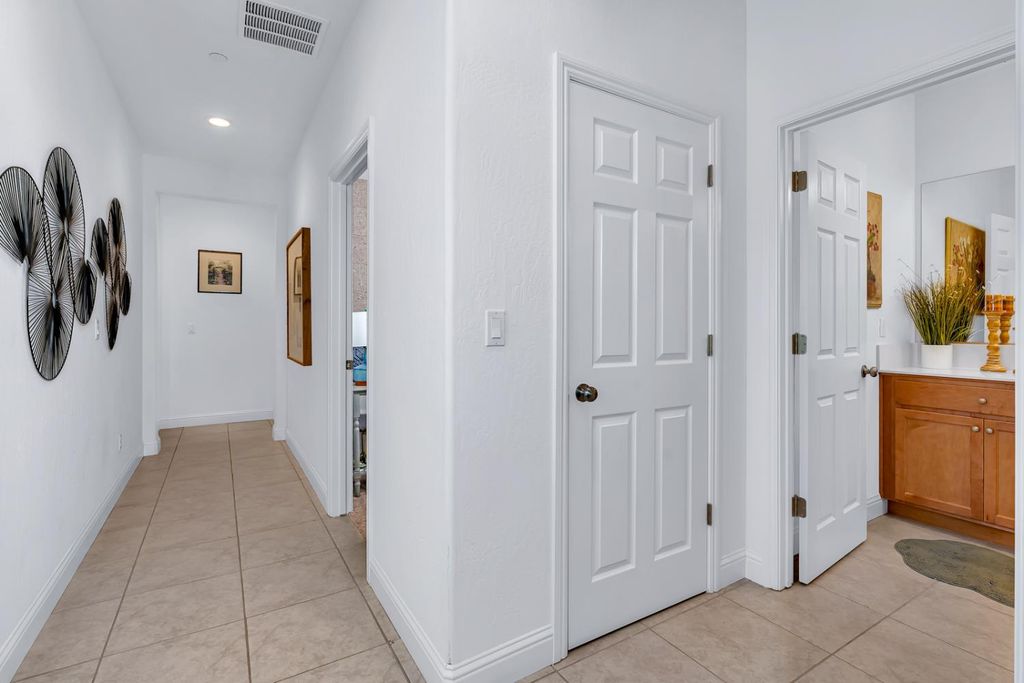Image 25 of property listing at 13020 Ridgewood Way, Chowchilla, CA 93610