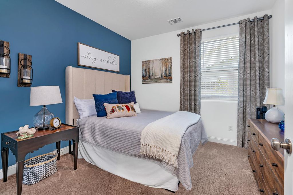Image 28 of property listing at 13020 Ridgewood Way, Chowchilla, CA 93610