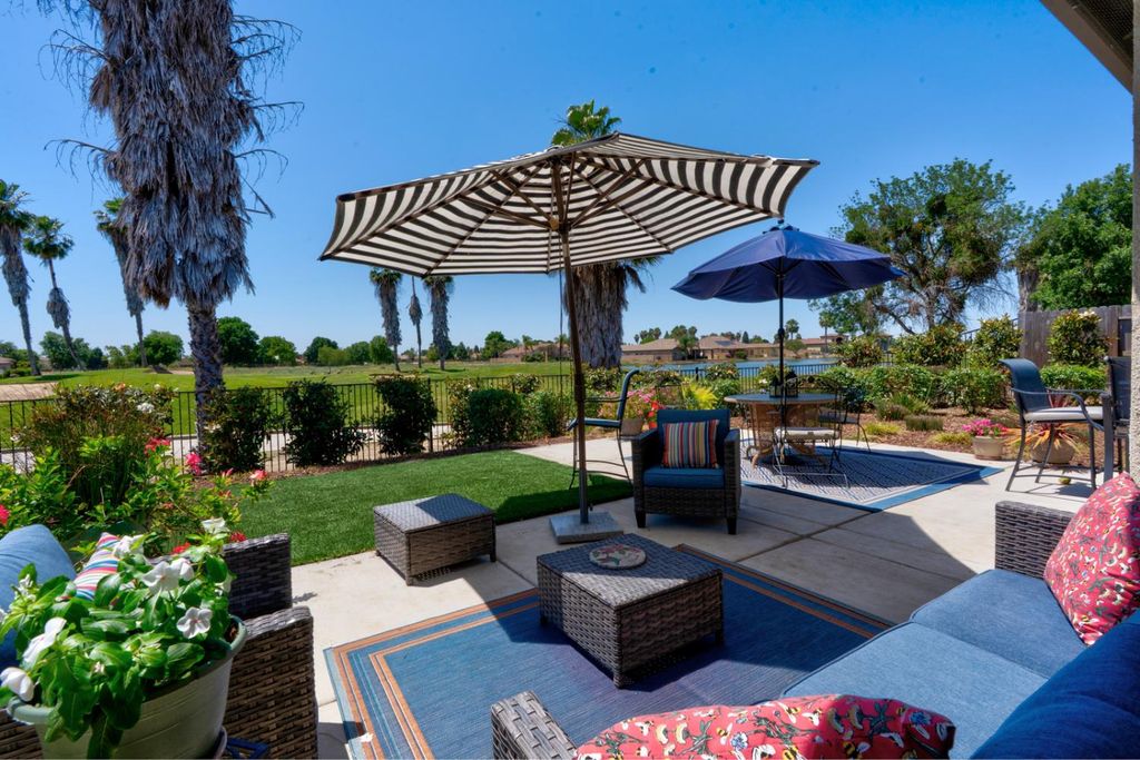 Image 35 of property listing at 13020 Ridgewood Way, Chowchilla, CA 93610