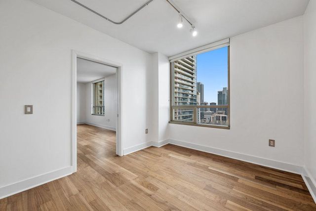 300 Bowie ST 2701, Austin, TX 78703