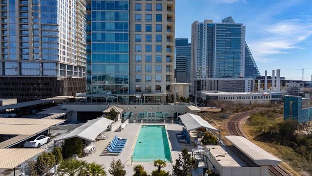 300 Bowie ST 2701, Austin, TX 78703