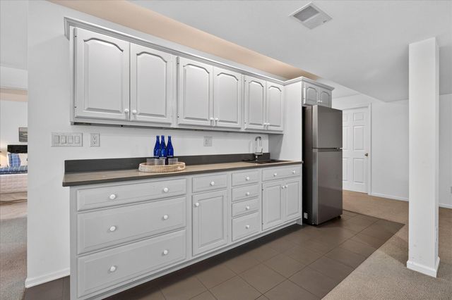 2311 Shoreham Highlands Street 31, St. Joseph Twp, MI 49085
