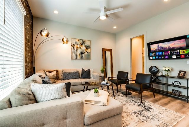 1112 Harmony Way, Nashville, TN 37207