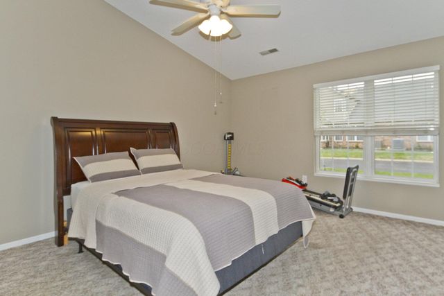 2055 Running Creek Place, Grove City, OH 43123