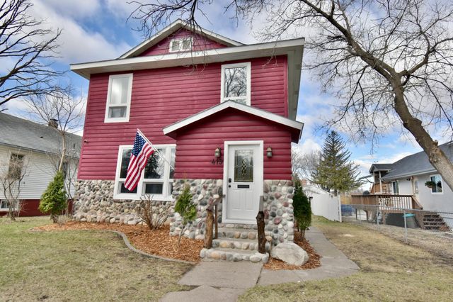 419 5th Street NE, Staples, MN 56479