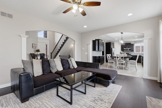 55300 Azinger Drive, Macomb, MI 48042