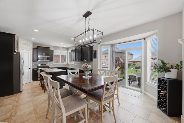 55300 Azinger Drive, Macomb, MI 48042