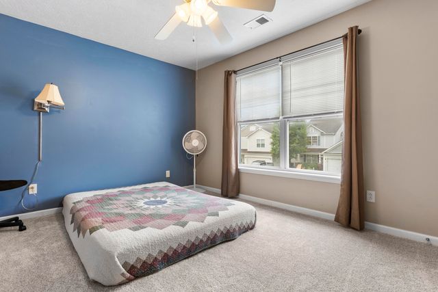 141 Meadow View Way, Georgetown, KY 40324