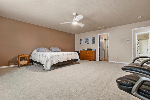 141 Meadow View Way, Georgetown, KY 40324
