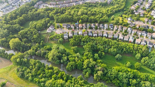 141 Meadow View Way, Georgetown, KY 40324