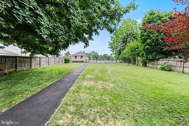 34 S MANHEIM ST, Annville, PA 17003