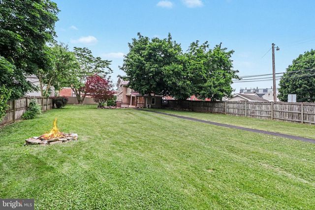 34 S MANHEIM ST, Annville, PA 17003