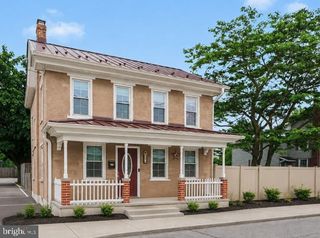 34 S MANHEIM ST, Annville, PA 17003