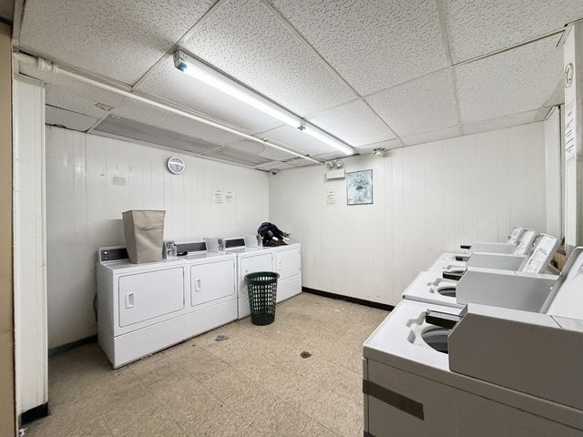 917 W EASTWOOD Avenue 310, Chicago, IL 60640