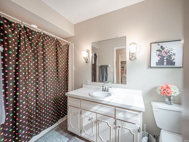 532 E Meade Drive, Evansville, IN 47715