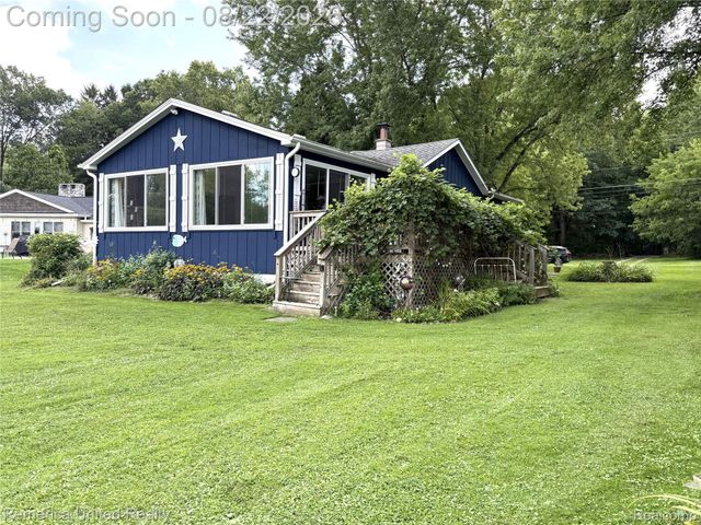 12035 Read Road, Hartland Township, MI 48430