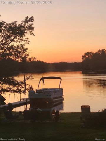 12035 Read Road, Hartland Township, MI 48430