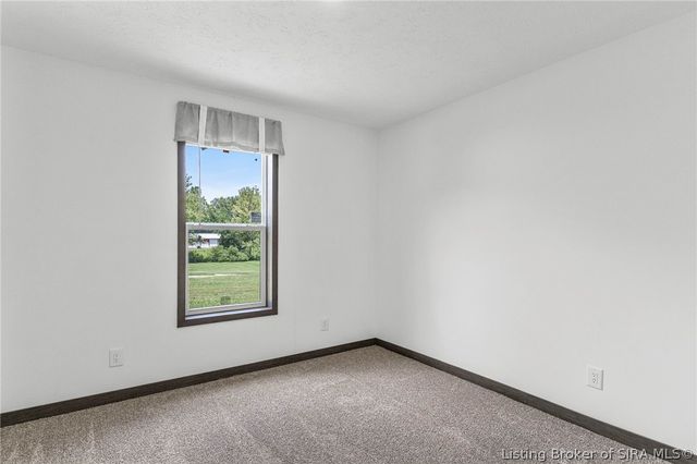 5950 N US Hwy 31, Seymour, IN 47274