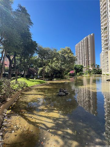 469 Ena Road 1512, Honolulu, HI 96815