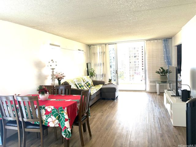 469 Ena Road 1512, Honolulu, HI 96815