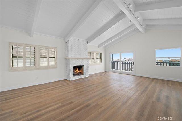 925 Manhattan Avenue, Hermosa Beach, CA 90254