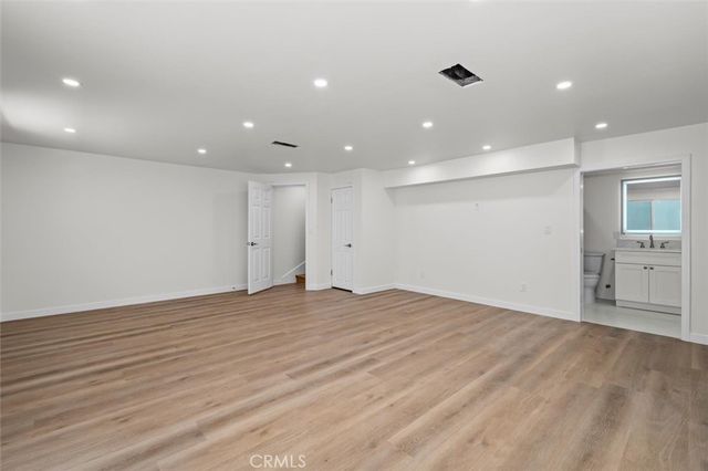 925 Manhattan Avenue, Hermosa Beach, CA 90254