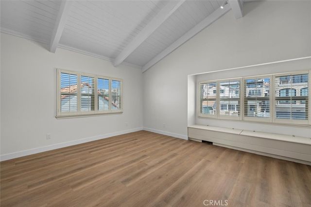 925 Manhattan Avenue, Hermosa Beach, CA 90254