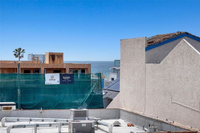 925 Manhattan Avenue, Hermosa Beach, CA 90254