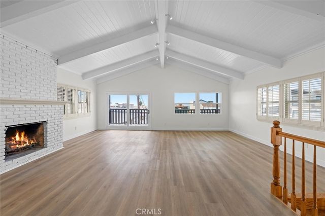 925 Manhattan Avenue, Hermosa Beach, CA 90254
