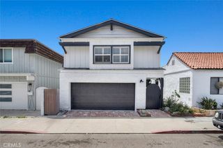 925 Manhattan Avenue, Hermosa Beach, CA 90254