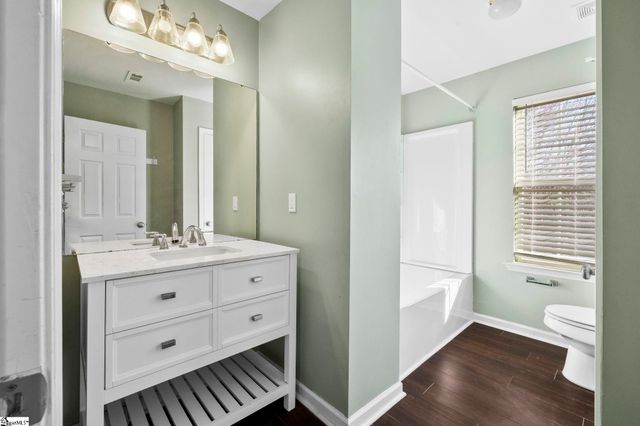 22 Stonewater Drive, Simpsonville, SC 29680