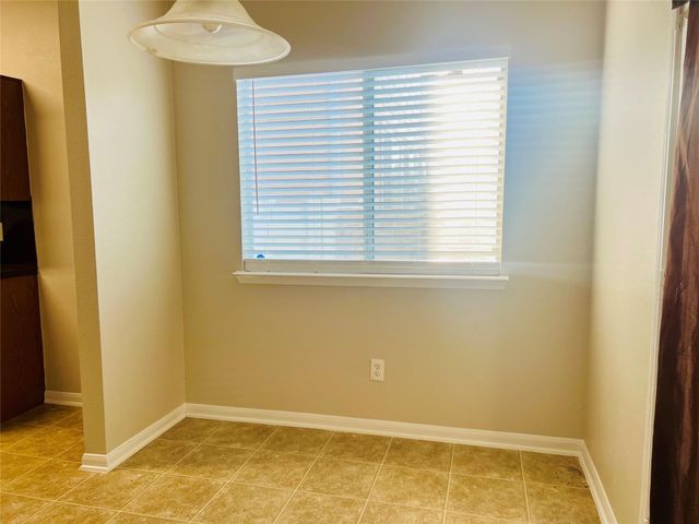 1721 Claremont Garden Circle, Houston, TX 77047