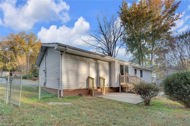 1526 Hampton Court, Asheboro, NC 27205