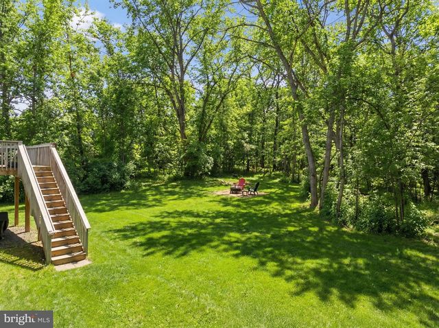 111 HOSTA, Martinsburg, WV 25401