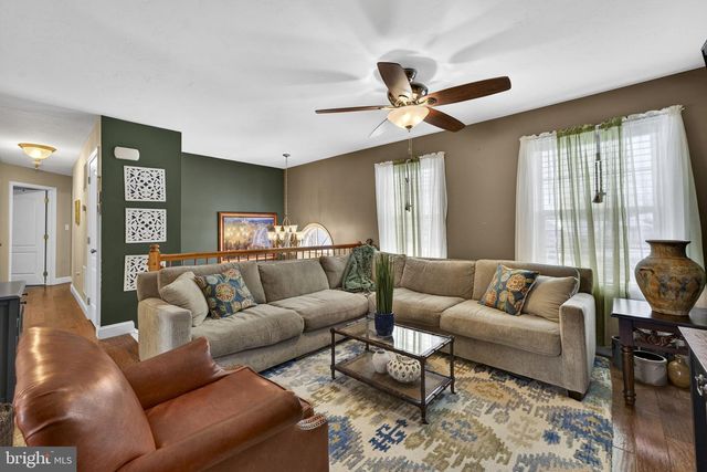 111 HOSTA, Martinsburg, WV 25401