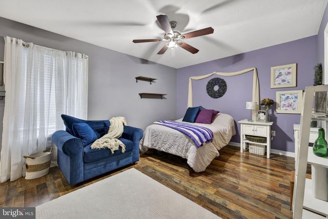 111 HOSTA, Martinsburg, WV 25401