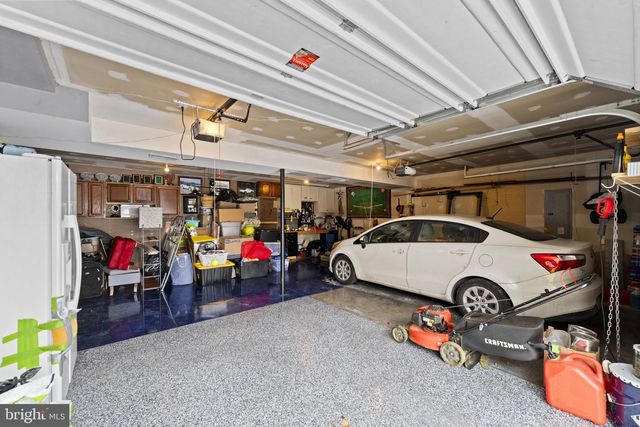 111 HOSTA, Martinsburg, WV 25401