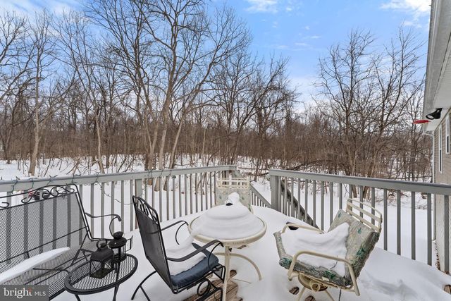 111 HOSTA, Martinsburg, WV 25401