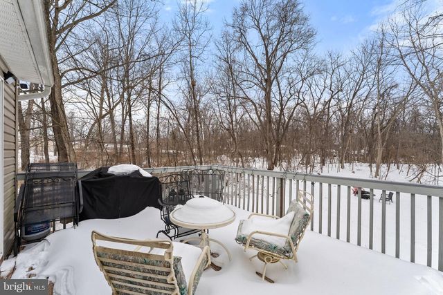 111 HOSTA, Martinsburg, WV 25401