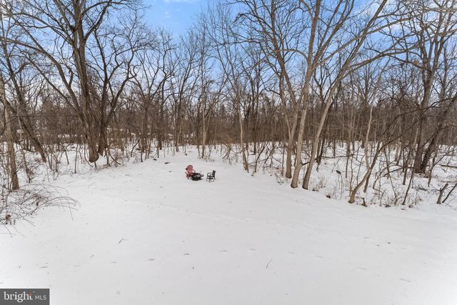 111 HOSTA, Martinsburg, WV 25401