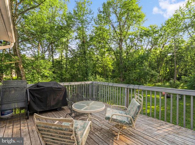 111 HOSTA, Martinsburg, WV 25401