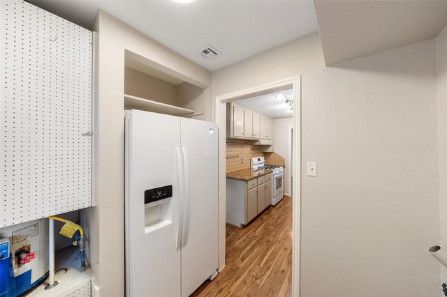 2415 Shadbury Court, Houston, TX 77339