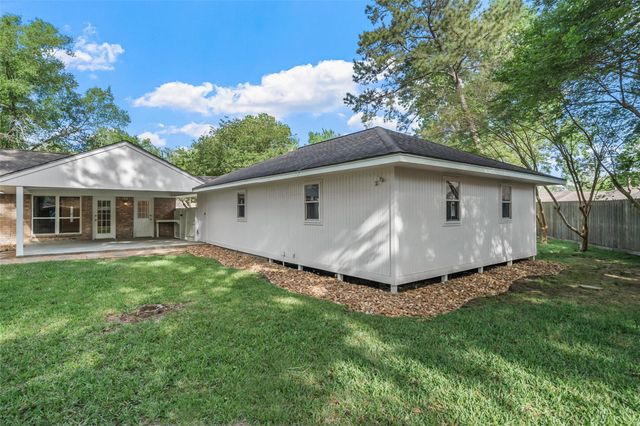 2415 Shadbury Court, Houston, TX 77339