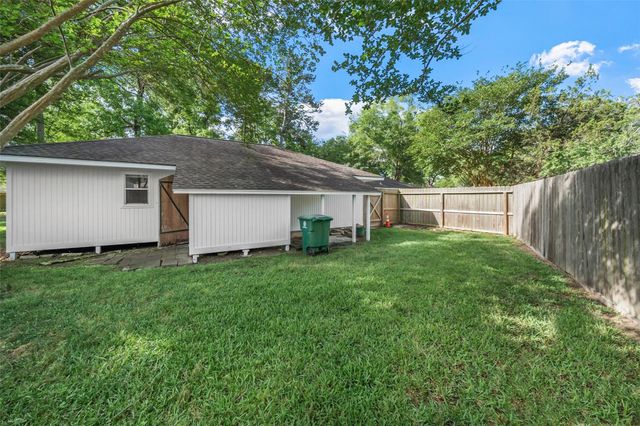 2415 Shadbury Court, Houston, TX 77339